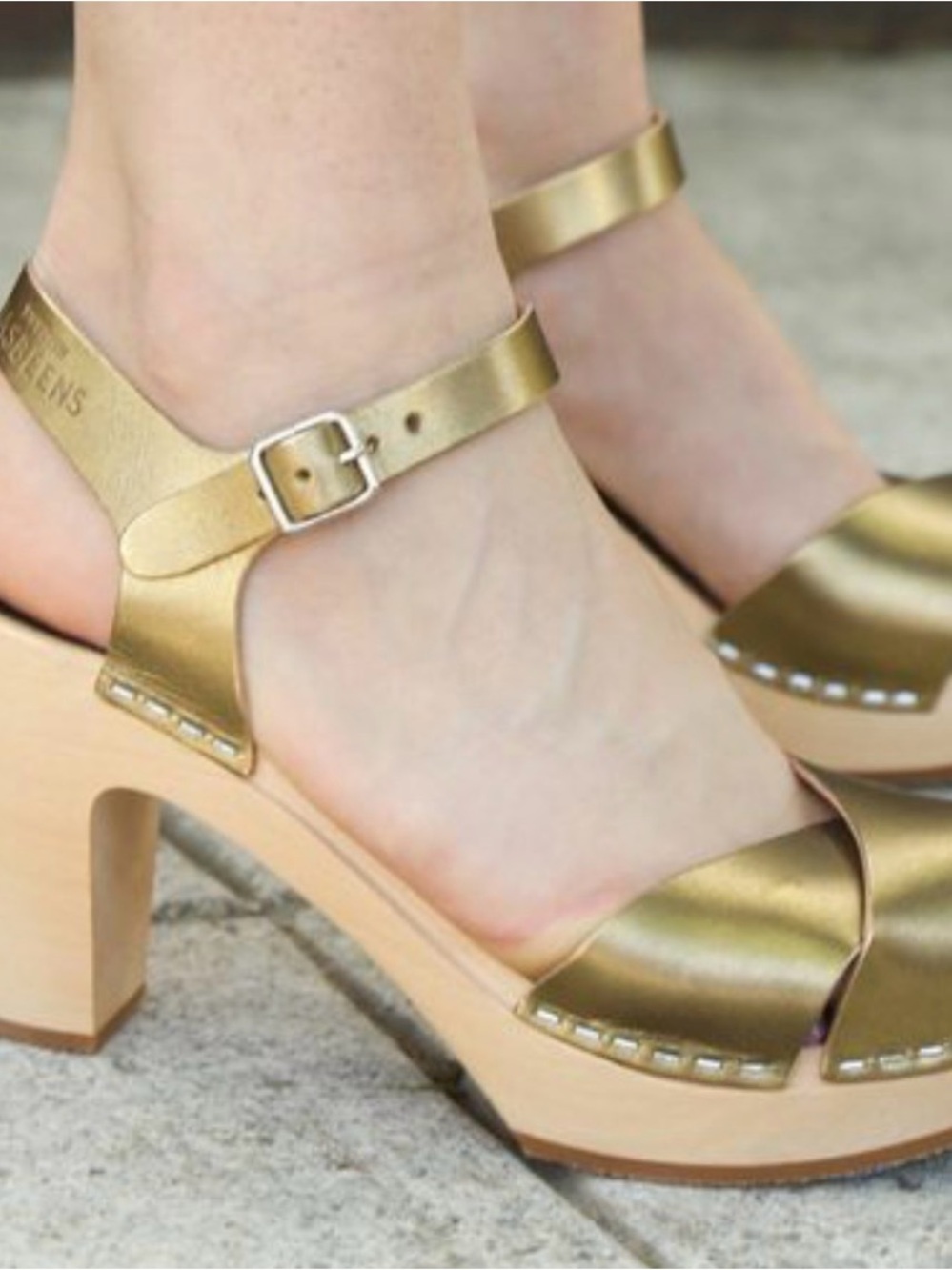 Swedish Hasbeens Gold Leather Ankle Strap Buckle Strappy Block Heel Sandal 37
